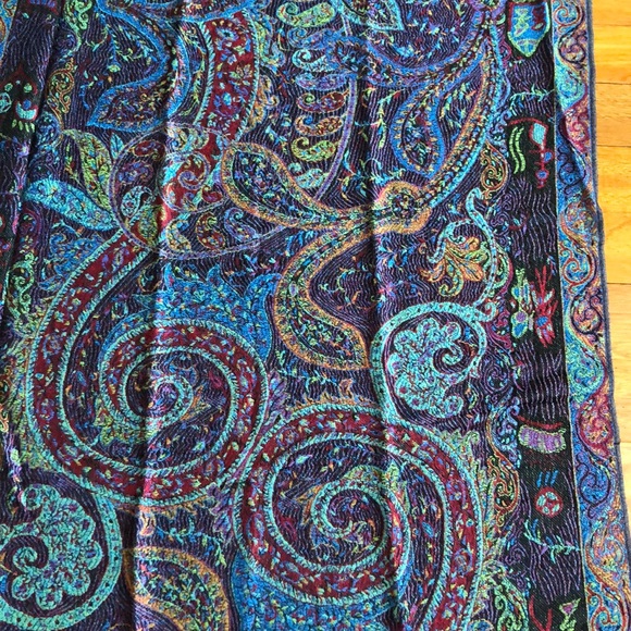 72”x27” Beautiful Woven Shawl Wrap Scarf NWOT - Picture 7 of 9